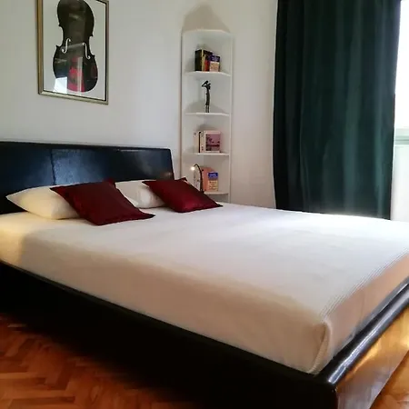 With Parking Space - 2046 * Trogir