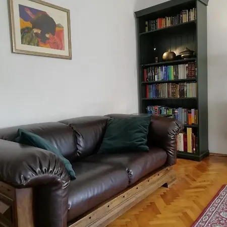 Apartment Apartments With Parking Space Trogir - 2046 *