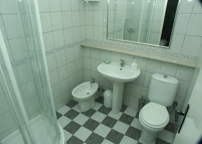 Appartement With Parking Space - 2046 *