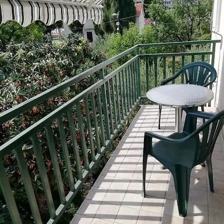 Apartments With Parking Space Trogir - 2046 Trogir