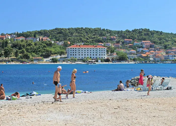 With Parking Space - 2046 Appartement Trogir